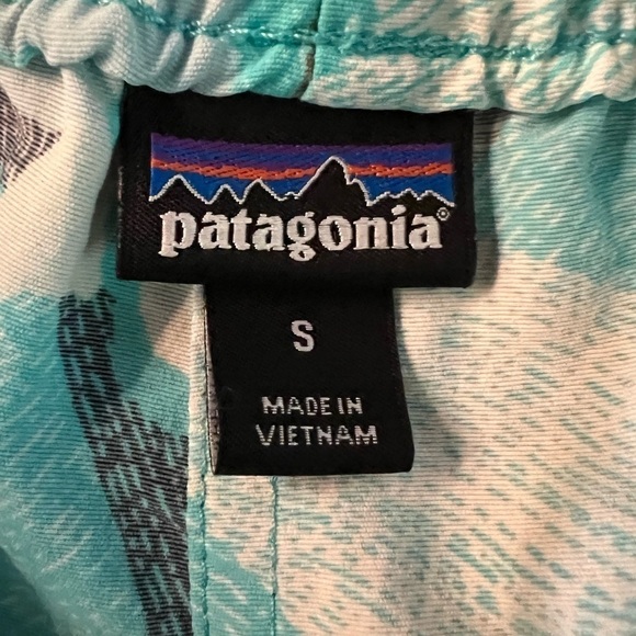 PATAGONIA WOMENS TROPICAL PATTERN SHORTS SIZE SMALL - Picture 8 of 14